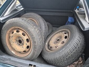 Zimní sada 195/65 R15 91T