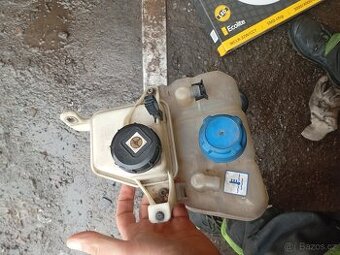 PEUGEOT BOXER, CITROEN JUMPER 2,0BLUEHDI NÁDRŽKA VODA ,SERVO