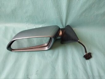 Octavia 2 levé zrcátko