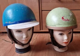 Helma,přilba hříbek,kokosák aj.- 4 ks a brýle - zachovalé