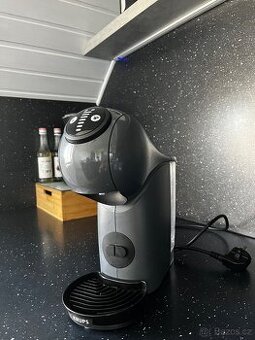 kávovar Nescafé Dolce Gusto Genio S
