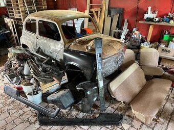 Fiat 600D r.1965 s TP + druhý Fiat na diely + množstvo ND