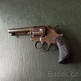 Revolver COLT FRONTIER 1878 ve 44-40WCF SIX SHOOTER TOP