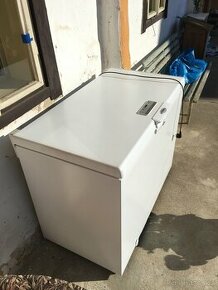 pultový mrazák Whirlpool 230 l