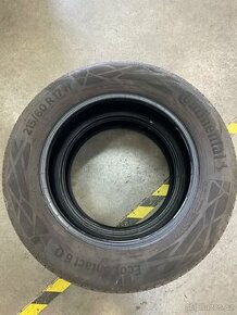 215/60/17 H - 1