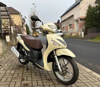 Suzuki Sixteen 125i, cz doklady - 1