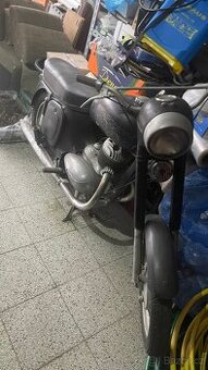 Jawa 250/353 - 1