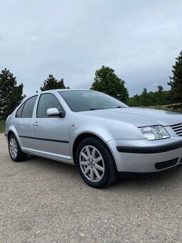 bora 1.9 TDI 96Kw - 6 kvalt