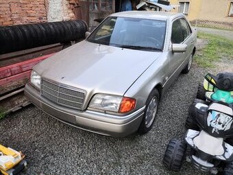 Mercedes C250D W202