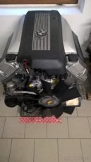 BMW repasovaný motor M62B44 vanos(E38-E39) (záruka12měsíců)