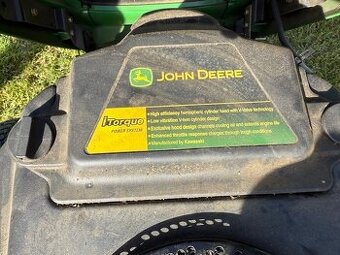 John Deere X 304