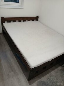 Postel s matrací 200x160 cm - 1