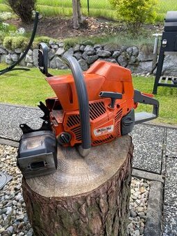 Oleo Mac GS820 - zadřený motor, na náhradní díly