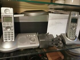 TELEFON PANASONIC se záznamníkem - model KX-TG7120FX - 1