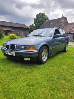 Bmw e36 320i touring