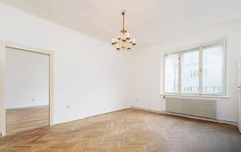 Zakoupení bytu - platba hotově - soukromý investor