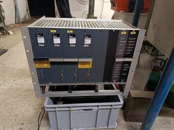 Remak Rack a řídicí deska s modulem Bosch Servo