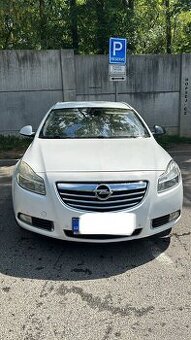 Opel Insignia - 1