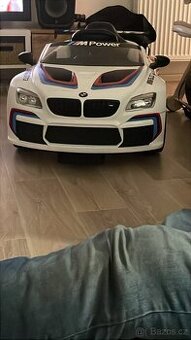 Elektro autíčko BMW