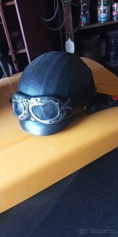 Retro helma