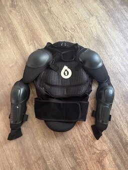661 COMP PRESSURE SUIT KRUNÝŘ Velikost M