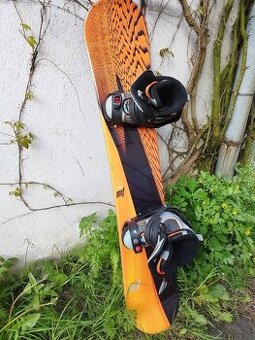 Snowboard 159cm+vázání+boty vel. 41