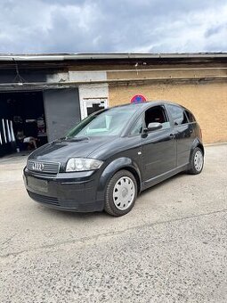 Audi A2, 1.4i 55kw Klima 2x klíče Ojeté, 7/2002, 171 200 km