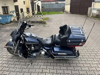 Harley Davidson FLHTCUI RS