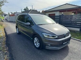 VW TOURAN 2.0 TDI 110kw Highline, servis jen VW, 1. majitel