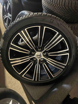 Alu kola orig. VOLVO 5x108 r18" + pneu 235/45 ZAMLUVENO