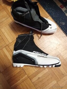 boty na běžky fischer comfort NNN, vel. 39, stélka cca 24,5