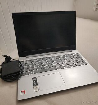 Notebook Lenovo IdeaPad S145 s novou original nabíječkou