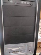 Prodám stolní počítač 1500 kč