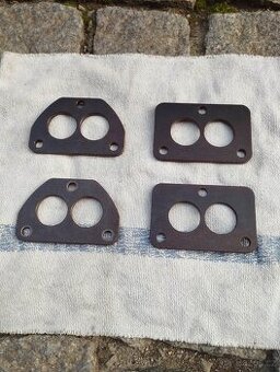 Tatra 603, 805 - izolační podložka karburatoru