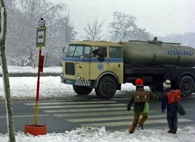 Liaz-Škoda 706  nerezová cisterna POLDI  na mléko