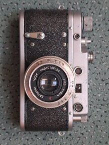 Prodám fotoaparát Zorkij 2-s + expozimetr