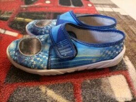 Dětské přezůvky 32