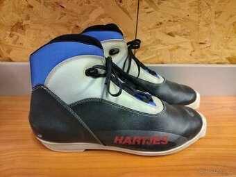 Boty na běžky HARTJES vel. 45 na SNS , 28,8 cm