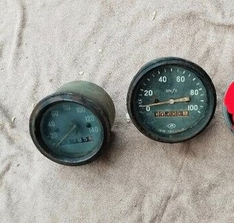 Tachometry Dněpr Ural