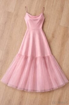 Krásné šaty nové