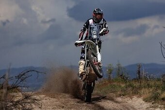 AJP PR7 650 Adventure 2025 - nový