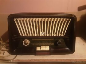 Historické rádio Tesla model č.609671 - 1