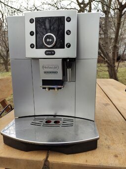 Kávovar DeLonghi Perfecta Cappuccino
