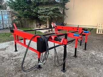 Nový podávací stůl k štípacímu automatu -záruka 36 měsíců-