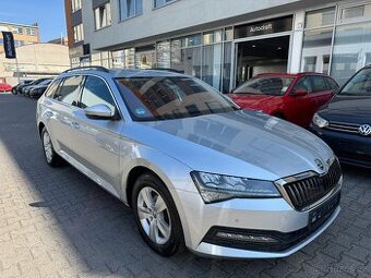 Škoda Superb 3 2.0 TDI 110kW Man. Full LED - Zálohováno
