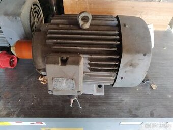 Asynchronní motor 3 kW