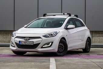 Hyundai i30 1.6i MPI DOHC CVVT Comfort
