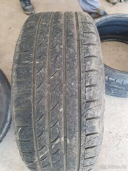 2x pneu 225/35 R20