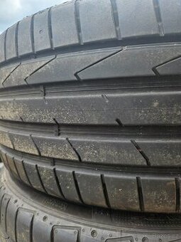 235/40R19 96Y XL K117 ventus S1 evo2 HANKOOK