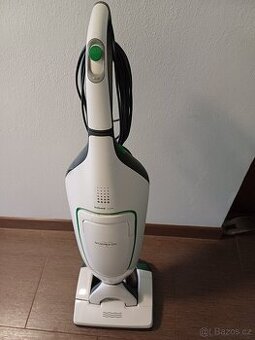Vysavač Vorwerk VK200 včetně příslušenství.